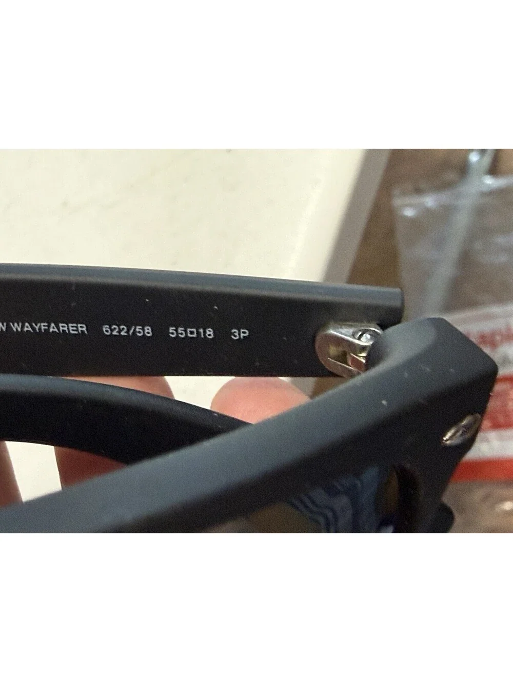 Ray-Ban  Classic Reading Sunglasses With Case